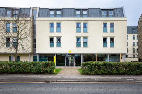 Charlton Court - Gallery - 6
