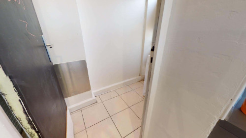 Room in Rue du Petit Revoyet, Oullins-Pierre-Bénite for 84 m² with 4 bedrooms - Gallery - 11