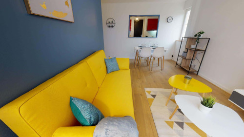 Room in Rue du Petit Revoyet, Oullins-Pierre-Bénite for 84 m² with 4 bedrooms - Gallery - 6
