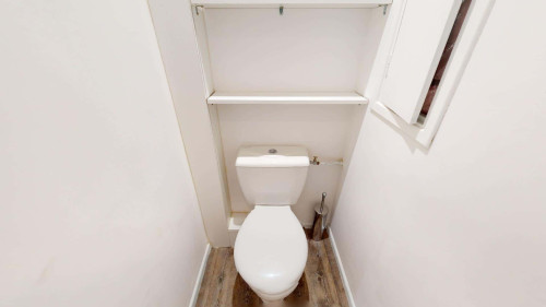 Room in Boulevard de l'Europe, Oullins-Pierre-Bénite for 88 m² with 5 bedrooms - Gallery - 16