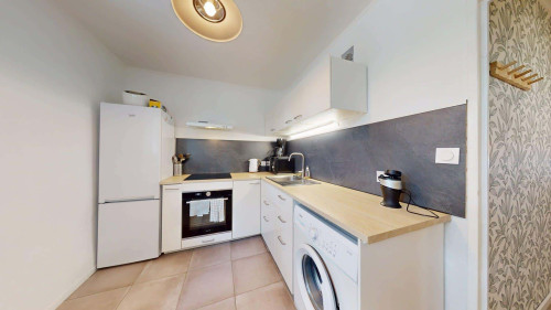 Room in Avenue Washington, Grenoble for 72 m² with 3 bedrooms - Gallery - 9