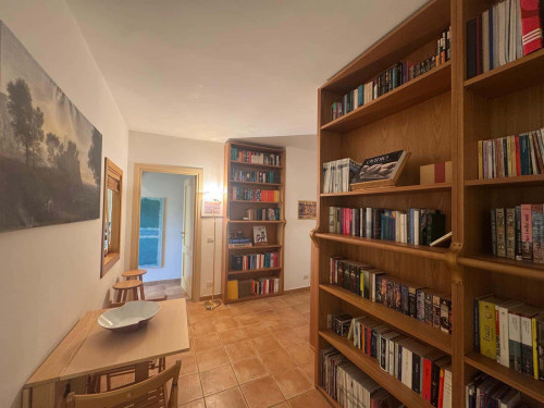 002 - Borbera - Beyond the Crowds: Your Authentic Rome Retreat