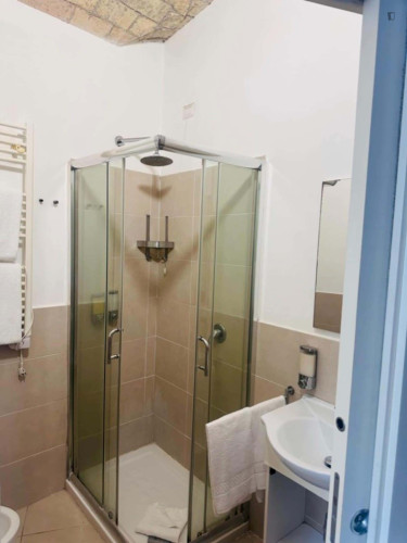 Apartment in Via Emanuele Filiberto, Roma for 60 m² with 2 bedrooms - Gallery - 5