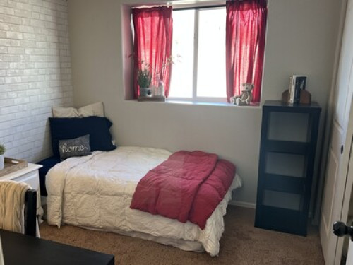 Small Private Room in Family Home