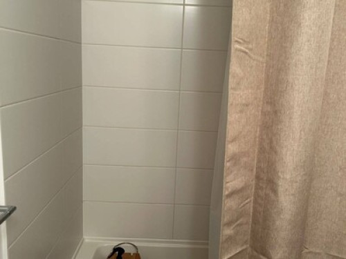 Modern Private Room, Private Bath - Gallery - 5