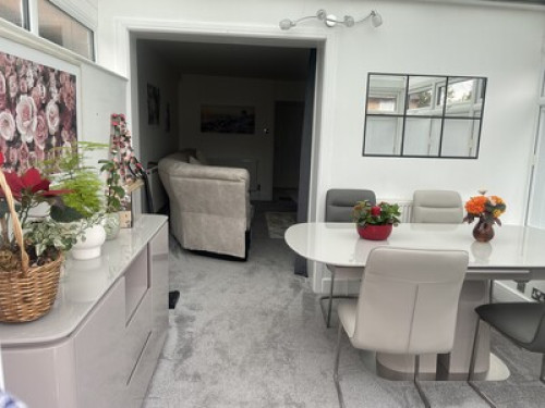 2 bedrooms house to share. - Gallery - 9