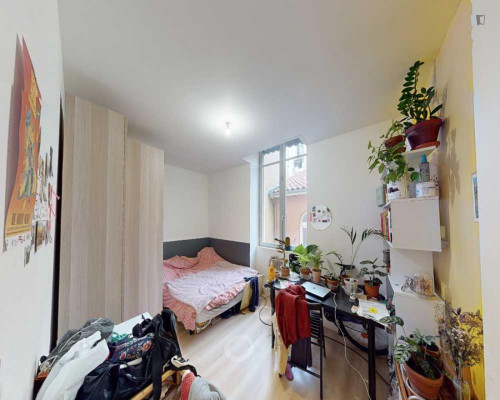 Very neat double bedroom in La Part-Dieu