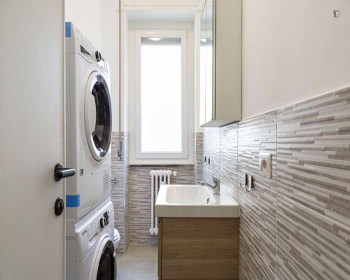 Comfy single bedroom in Porta Vittoria - XII Marzo - Gallery - 12