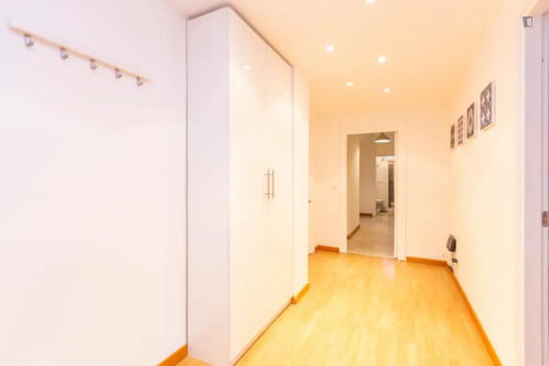 Grand double bedroom in Porta Vittoria - XII Marzo - Gallery - 8