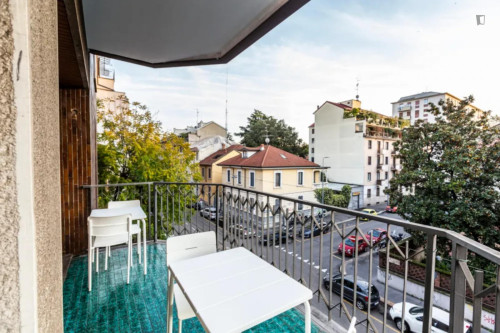 Grand double bedroom in Porta Vittoria - XII Marzo - Gallery - 17