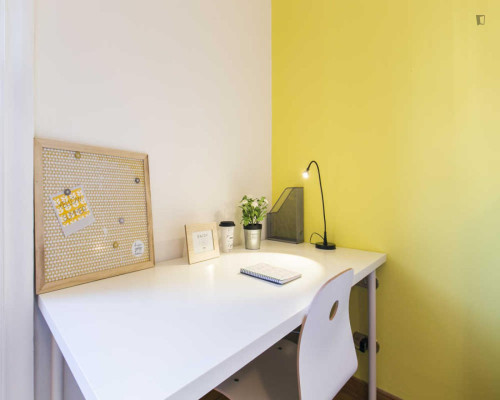 Welcoming double bedroom near the Polytechnic University (Campus Bovisa Durando) - Gallery - 8