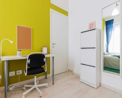 Wonderful double bedroom in Porta Vittoria - XII Marzo