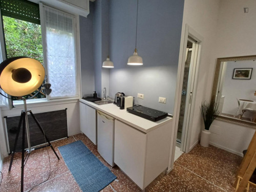 Welcoming Studio in Milan  - Gallery - 8