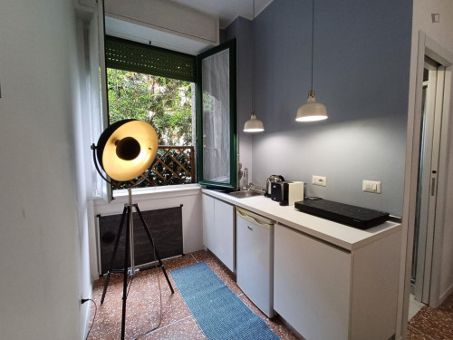 Welcoming Studio in Milan  - Gallery - 7
