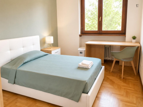 Spacious 3-Bedroom Apartment in Milan - Gallery - 7