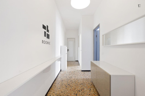 Bed in a comfortable twin bedroom, in the Municipio 6 - Gallery - 4