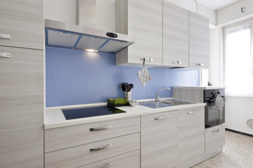 Bed in a comfortable twin bedroom, in the Municipio 6 - Gallery - 8