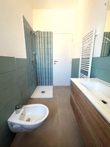 Singe bedroom in a 4-Bedroom Apartment in Florence - Gallery - 8
