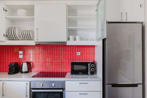 Comfortable 1-bedroom flat in Marousi - Gallery - 8