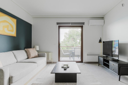 Comfortable 1-bedroom flat in Marousi - Gallery - 6