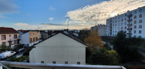 Neat, perfect loft close to city center