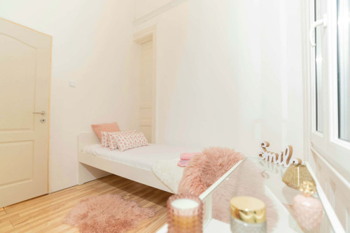 Kazinczy utca - Gallery - 7