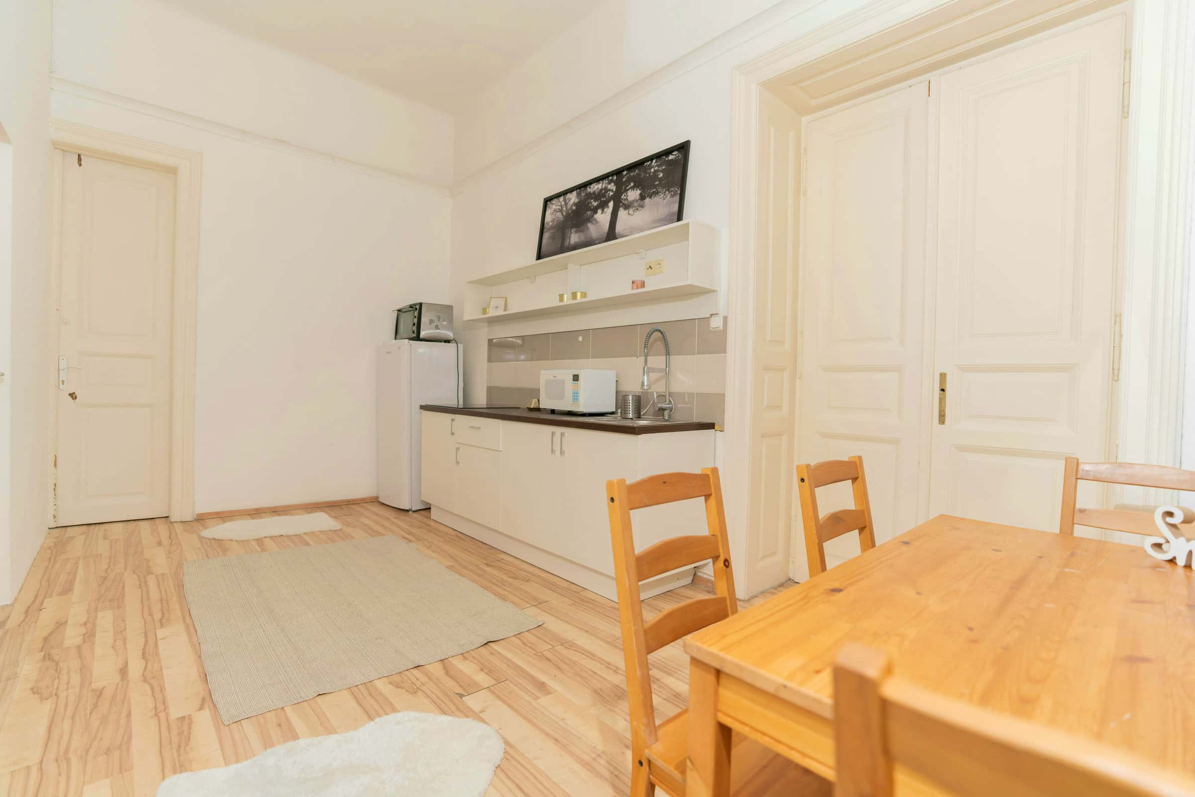 Room - 4