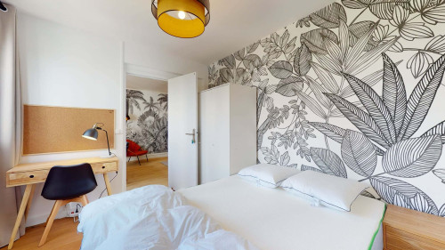 Puteaux Boieldieu 1 - Private Room (3)