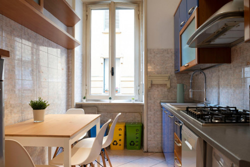 Bright double bedroom in a 4-bedroom apartment, near Lima metro station - Gallery - 7