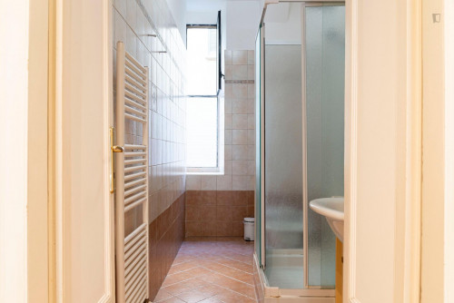 Bright double bedroom in a 4-bedroom apartment, near Lima metro station - Gallery - 8