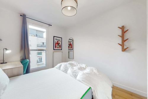 Massy Magellan - Private Room (1)