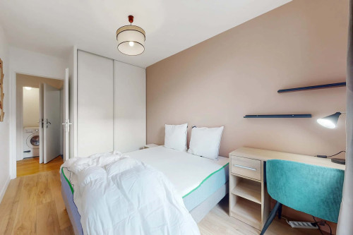 Massy Magellan - Private Room (1)