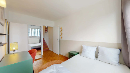 Courbevoie Saisons - Private Room (2)