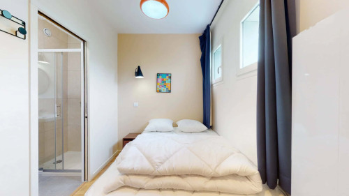 Whitney - Room S (6)