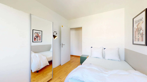 Lyon Félix Faure 2 - Private Room (2)