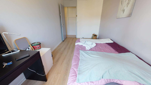 Room in Boulevard de l'Europe, Oullins-Pierre-Bénite for 82 m² with 3 bedrooms - Gallery - 17