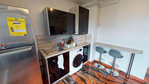 Room in Rue Alphonse Allais, Saint-Martin-d'Hères for 64 m² with 4 bedrooms - Gallery - 5