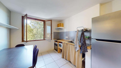 Room in Avenue de la Trillade, Avignon for 94 m² with 4 bedrooms - Gallery - 5