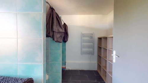 Room in Avenue de la Trillade, Avignon for 94 m² with 4 bedrooms - Gallery - 9