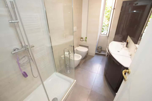 Apartment in Via Luigi Settembrini, Milano for 110 m² with 2 bedrooms