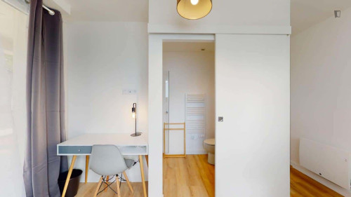 Room in Avenue d'Auray, Nantes for 300 m² with 11 bedrooms - Gallery - 6