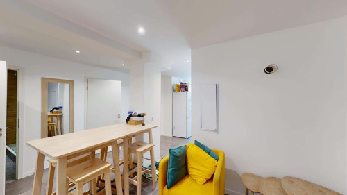 Room in Avenue Jules Ferry, Annemasse for 79 m² with 3 bedrooms