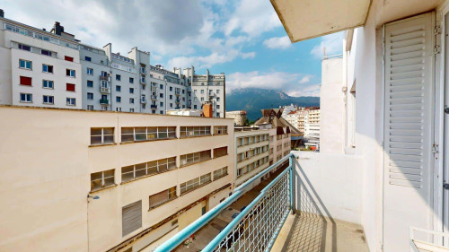 Room in Rue Charles Lory, Grenoble for 88 m² with 4 bedrooms