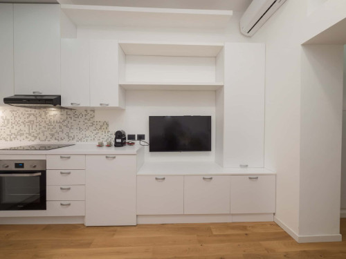 Farini - Incantevole bilocale in zona Isola - Gallery - 32