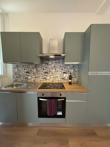 Venini - Accogliente trilocale in zona Loreto - Gallery - 29