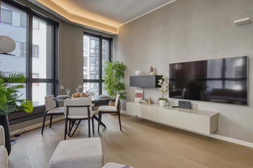 Central Tower S. Babila - Elegante trilocale con rooftop