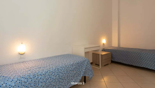 Posto letto 1 in camera condivisa in appartamento con 4 camere a Sesto San Giovanni