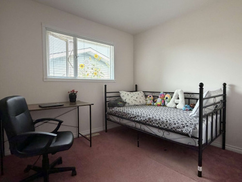 Quiet Family Home for Students - Gallery - 2