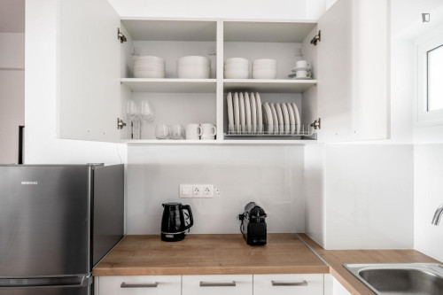 Tasteful 1-bedroom flat in Neapoli - Gallery - 10