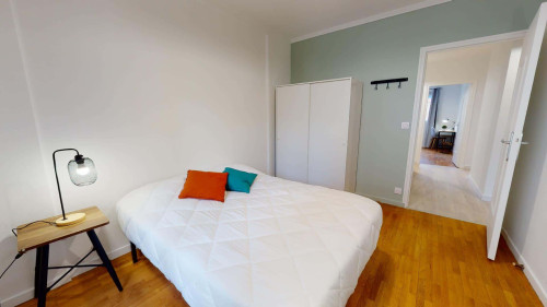 Room in Rue Delandine, Lyon for 98 m² with 6 bedrooms - Gallery - 11